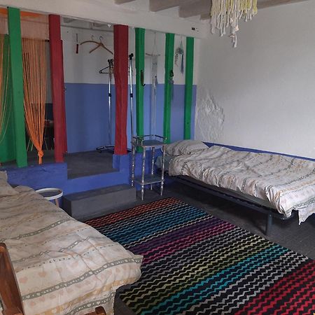 Notre Village Papillon Bed&Breakfast Neret Екстериор снимка