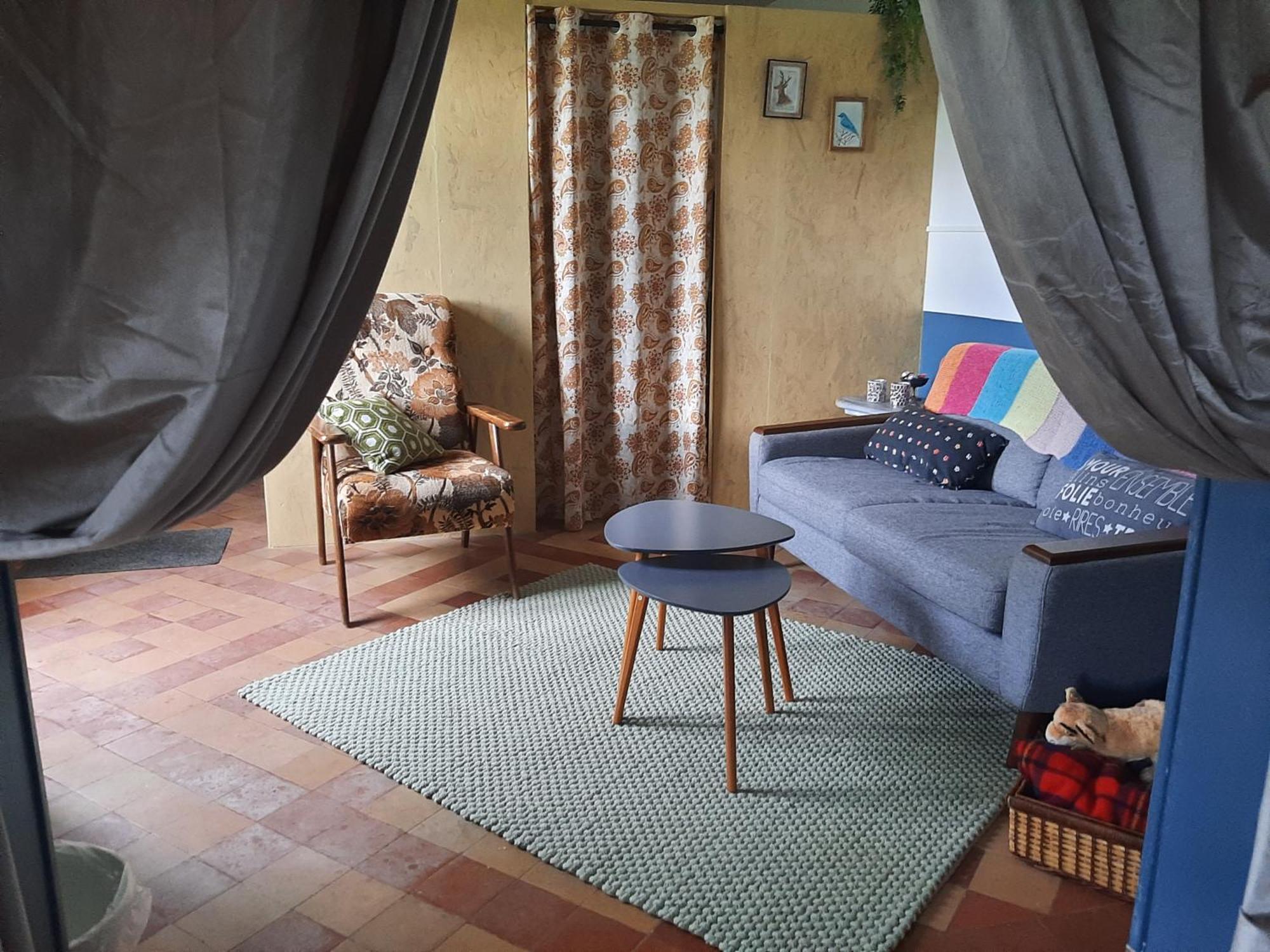 Notre Village Papillon Bed&Breakfast Neret Екстериор снимка